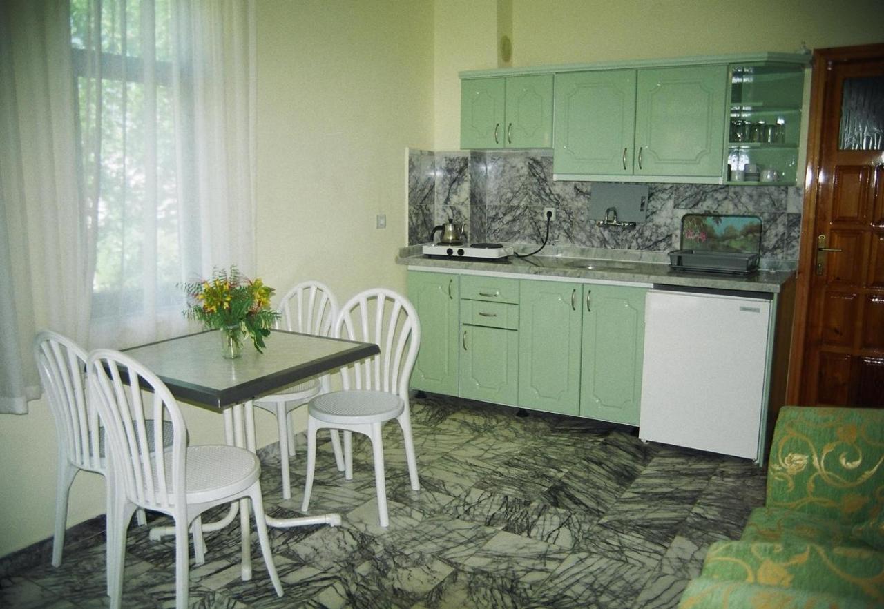 Oezay Apart Otel Muğla Zewnętrze zdjęcie